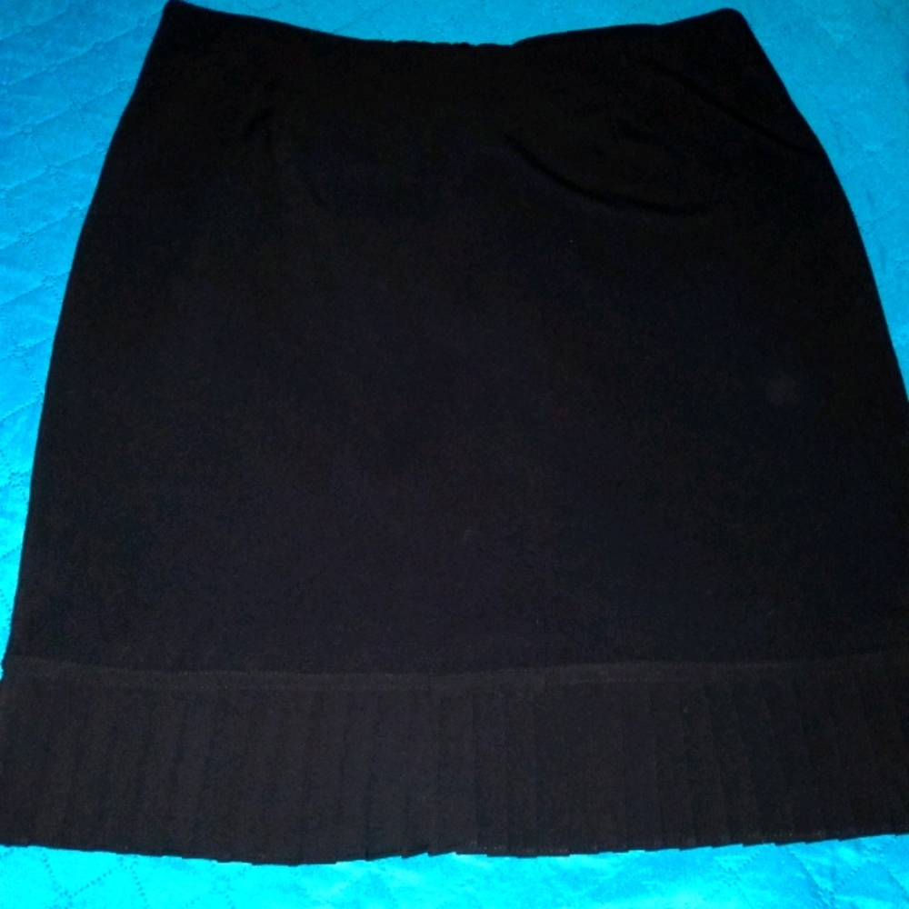 Versailles Black Skirt